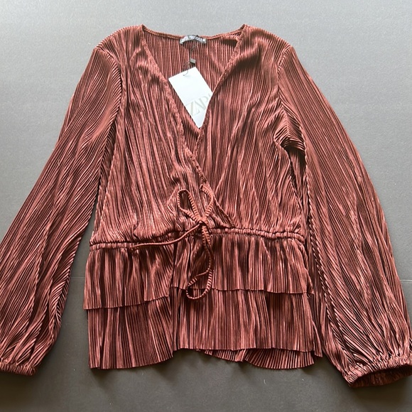 Zara Pleated Blouse - Picture 3 of 10